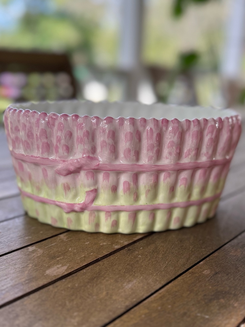 Vintage Italian Majolica Asparagus Ceramic Bowl - Pink & Cream